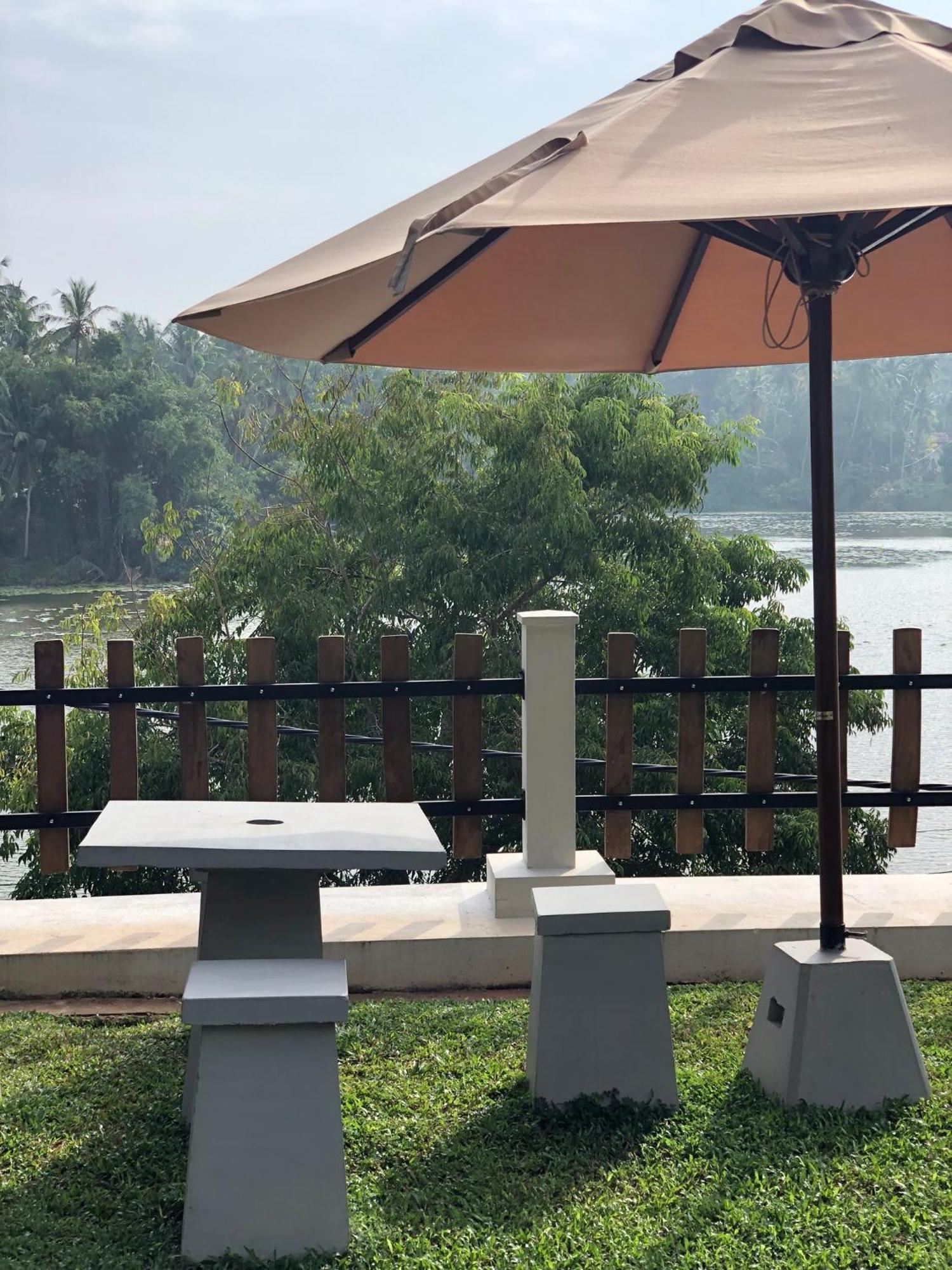 Lotus Villa Holiday Resort Matara Ngoại thất bức ảnh